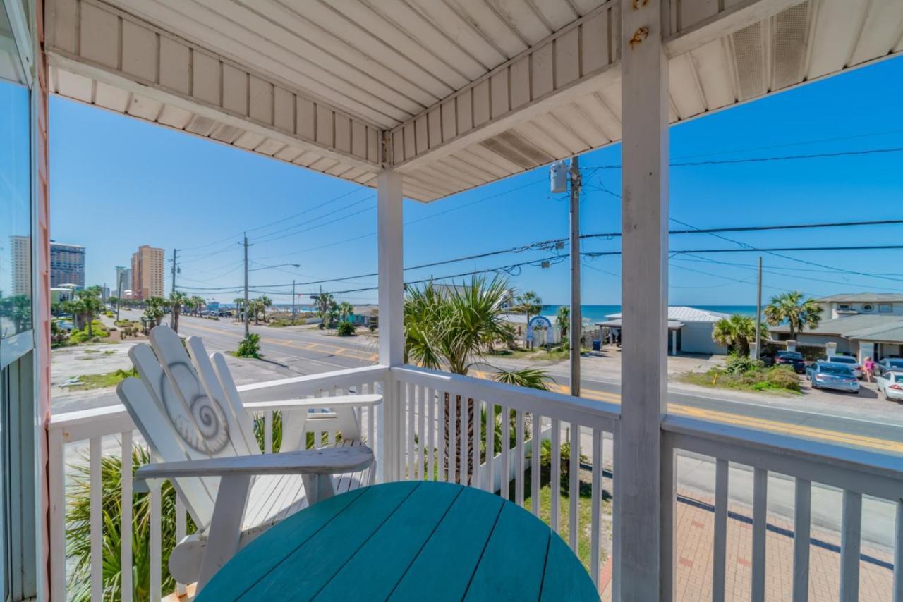 Paradise By The Pier *