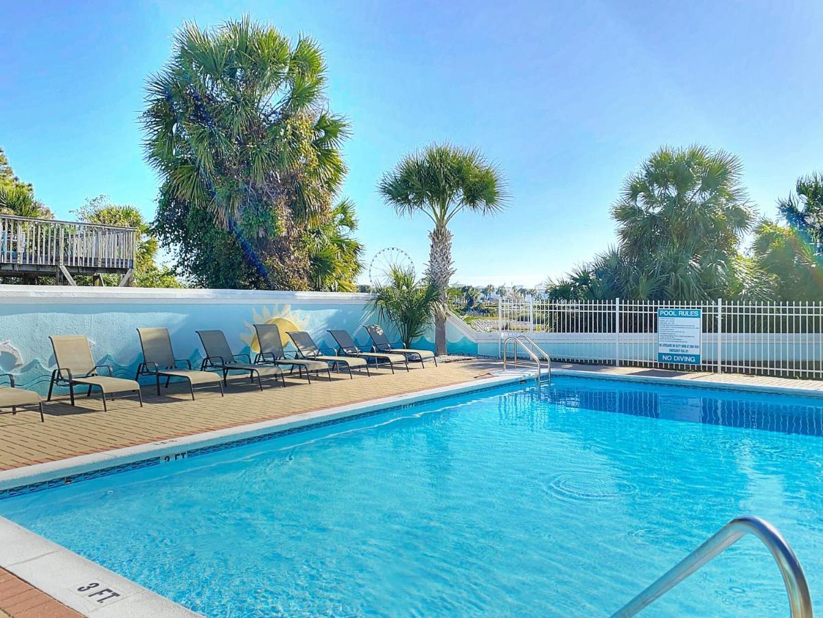 Holiday home Paradise By The Pier Panama City Beach